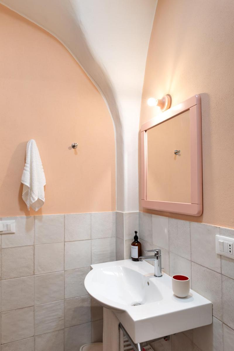 Hotel Ca Eucalipto Finale Ligure Exterior foto
